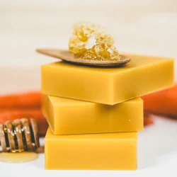 Carrot, Milk &amp; Honey ko shampoo bar - Trt, delagt hr, tr hovedbund, forynger hret, 160g.