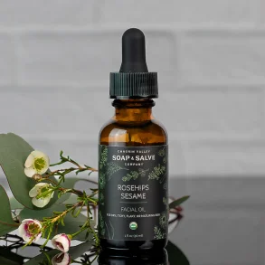 Organic Face oil: Rosehips & Sesame: tr moden hud